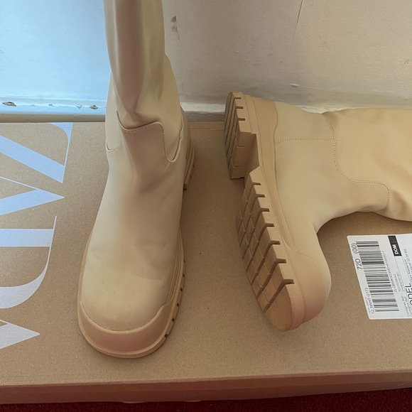 Zara beige knee high utility boots uk7 - Picture 3 of 4
